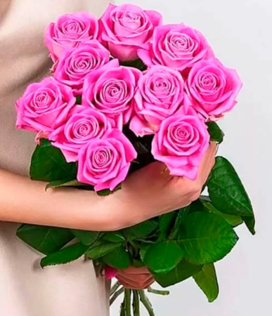 11 розовых роз под ленту